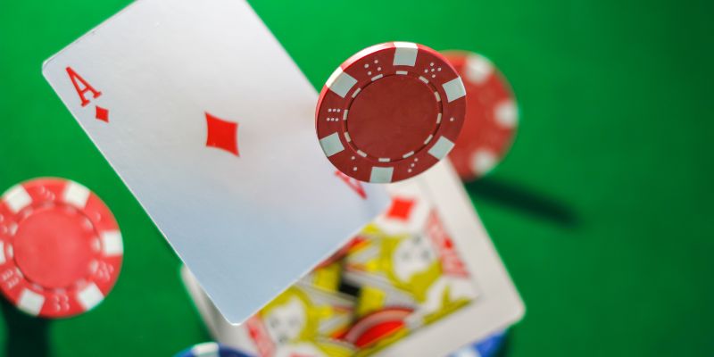 Hướng dẫn chơi Poker chuyên nghiệp